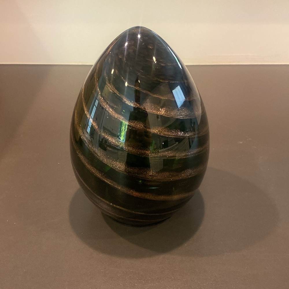 DONATED ❌Solar Energy Night Lamp black and brown with green light - Picture 3 of 10